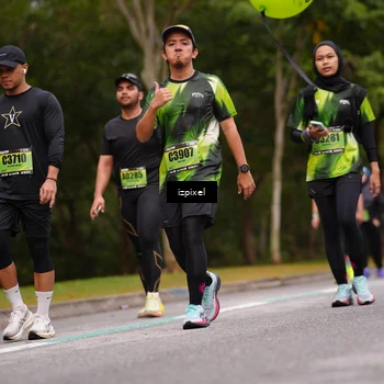 Runner Photo 5434141