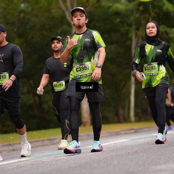 Runner Photo 5434166