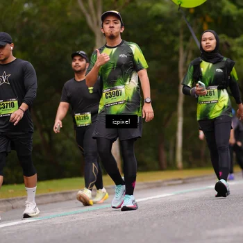 Runner Photo 5434167