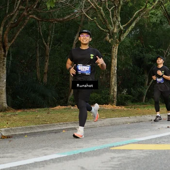 Runner Photo 5434314