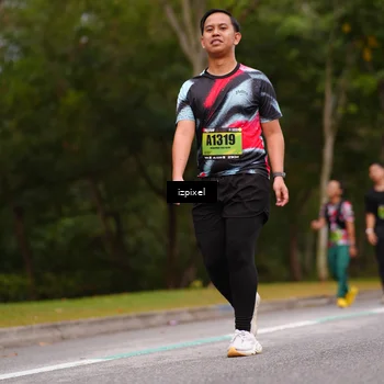 Runner Photo 5434353