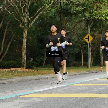 Runner Photo 5434394