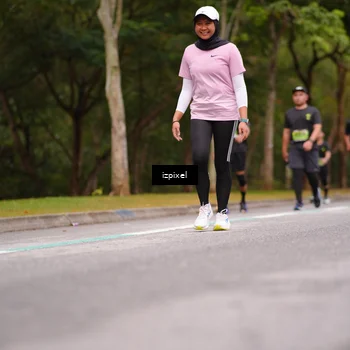 Runner Photo 5434467