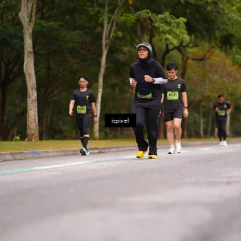 Runner Photo 5434590