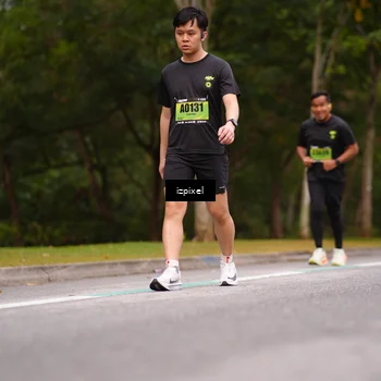 Runner Photo 5434653
