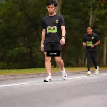 Runner Photo 5434676