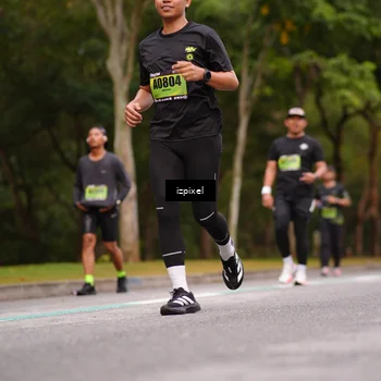Runner Photo 5434733