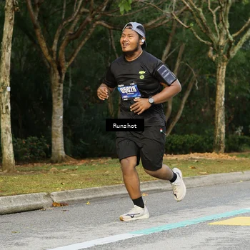 Runner Photo 5434872