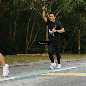 Runner Photo 5435051