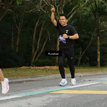 Runner Photo 5435054