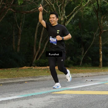 Runner Photo 5435063