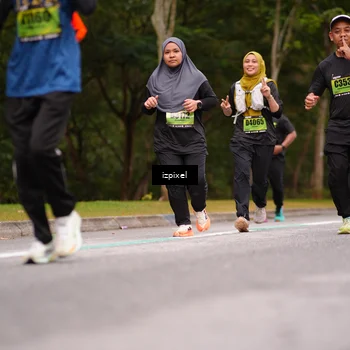Runner Photo 5435187