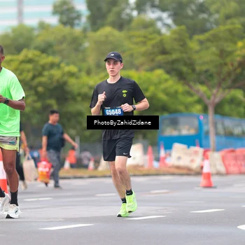 Runner Photo 5435236