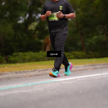 Runner Photo 5435239