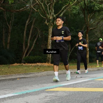 Runner Photo 5435249