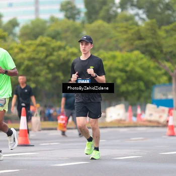 Runner Photo 5435255