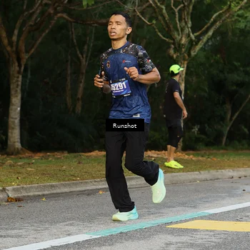 Runner Photo 5435372