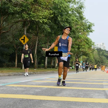 Runner Photo 5435438