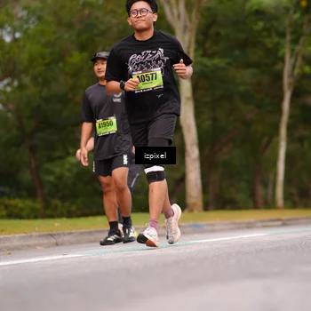 Runner Photo 5435445