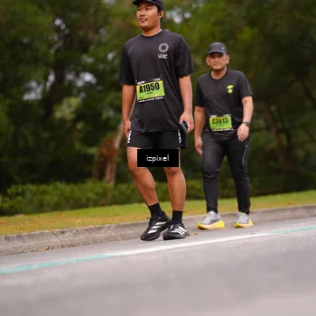 Runner Photo 5435471