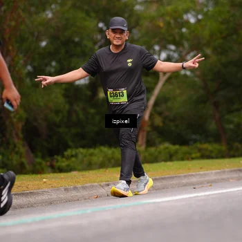Runner Photo 5435494