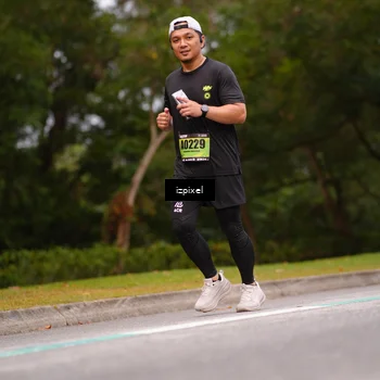 Runner Photo 5435517