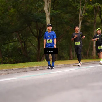 Runner Photo 5435576