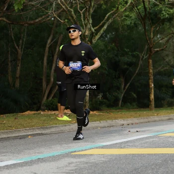Runner Photo 5435598