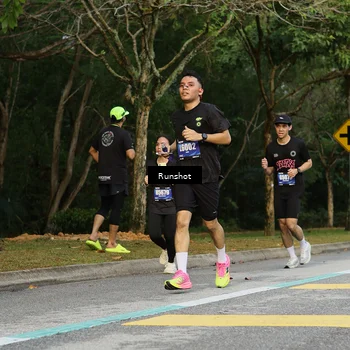 Runner Photo 5435697
