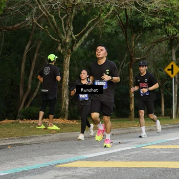Runner Photo 5435699
