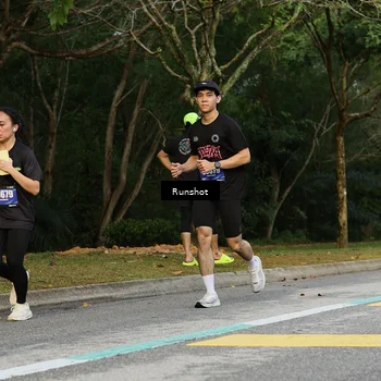 Runner Photo 5435733