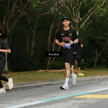 Runner Photo 5435740