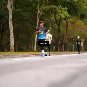 Runner Photo 5435752