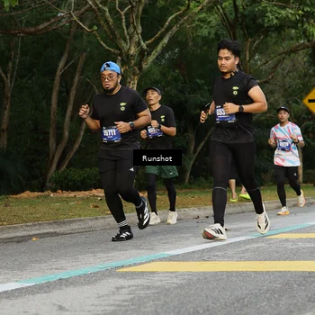 Runner Photo 5435771