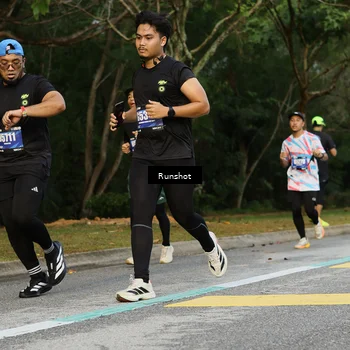Runner Photo 5435792
