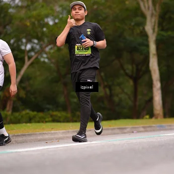 Runner Photo 5435843