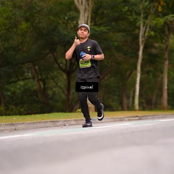 Runner Photo 5435851