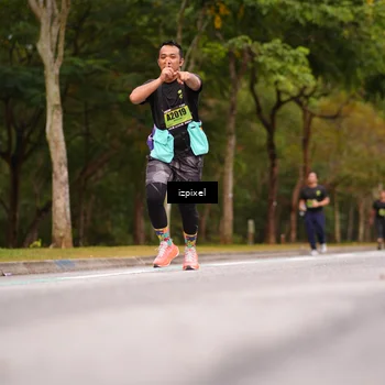 Runner Photo 5435877