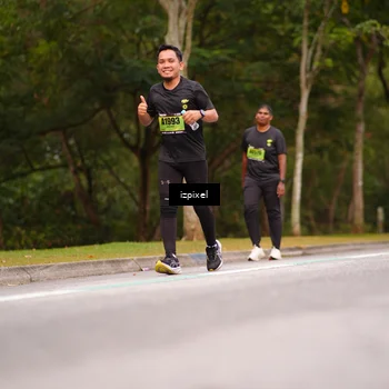 Runner Photo 5436048