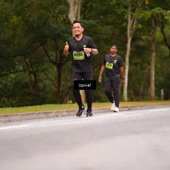 Runner Photo 5436049