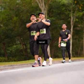 Runner Photo 5436120