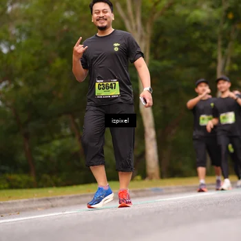 Runner Photo 5436140