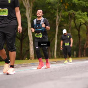 Runner Photo 5436188