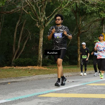 Runner Photo 5436190
