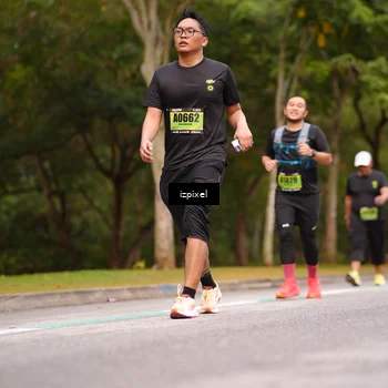 Runner Photo 5436194