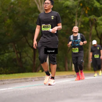 Runner Photo 5436202