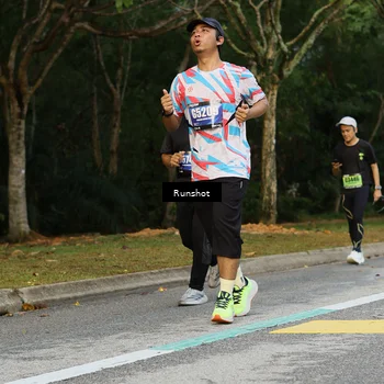 Runner Photo 5436253