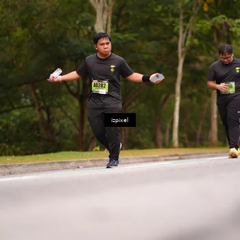 Runner Photo 5436262