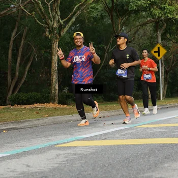 Runner Photo 5436477