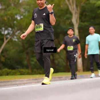 Runner Photo 5436553